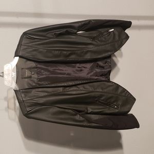 Black faux leather jacket size LG